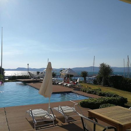 Egesu Marina Guest House Gulluk エクステリア 写真