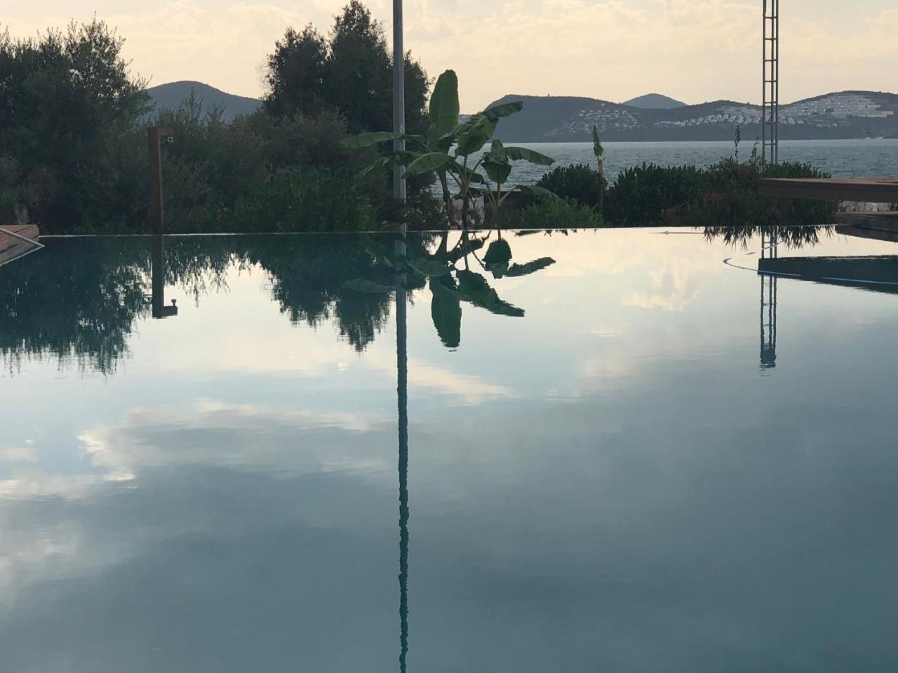 Egesu Marina Guest House Gulluk エクステリア 写真