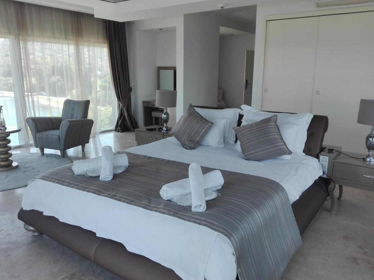 Egesu Marina Guest House Gulluk エクステリア 写真
